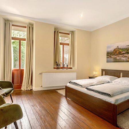 Alte Stadtvilla Am Weinberg 1 Трабен-Трарбах Екстер'єр фото